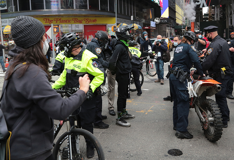 Anti-Trump : Rally : Pro-Trump : New York City : Times Square : Richard Moore : Photographer : Photojournalist